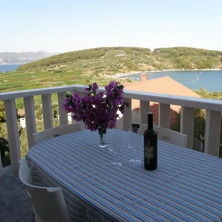 In With Sea View, Terrace, Air Conditioning, Wi-fi